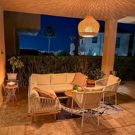 Luxury 2bed With Sea Views In Benahavís Apartamento *