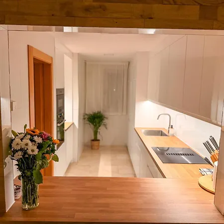 Luxury 2bed With Sea Views In Benahavis Lejlighed