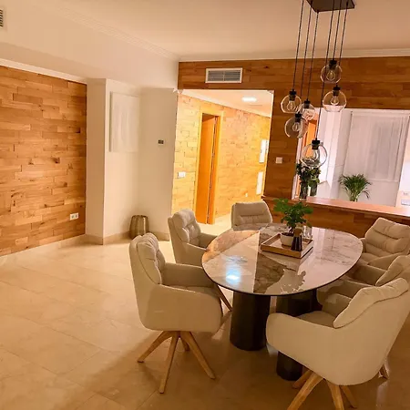 Luxury 2bed With Sea Views In Benahavís Apartamento