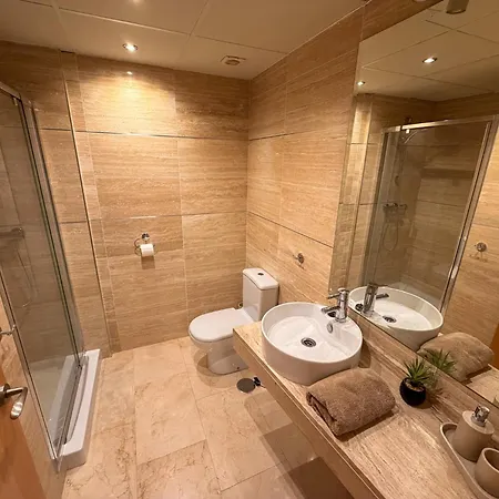 Luxury 2bed With Sea Views In Benahavís Apartamento