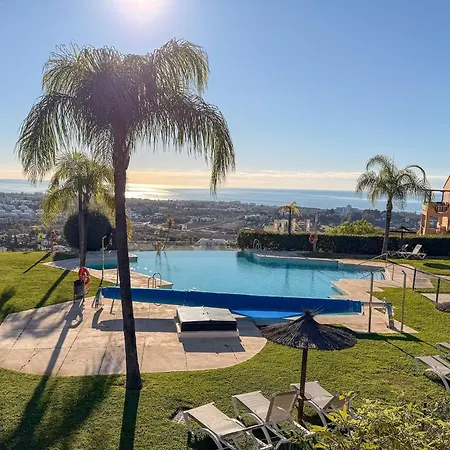 Apartamento Luxury 2bed With Sea Views In Benahavís Estepona