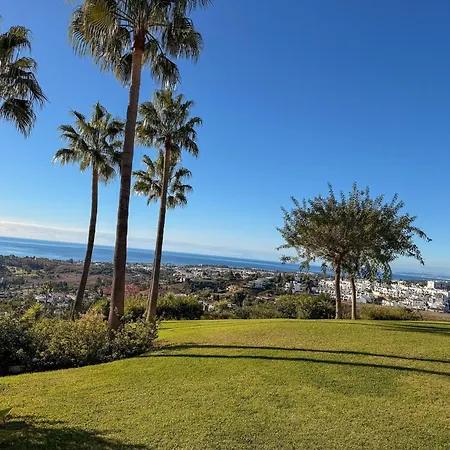 Apartamento Luxury 2bed With Sea Views In Benahavís